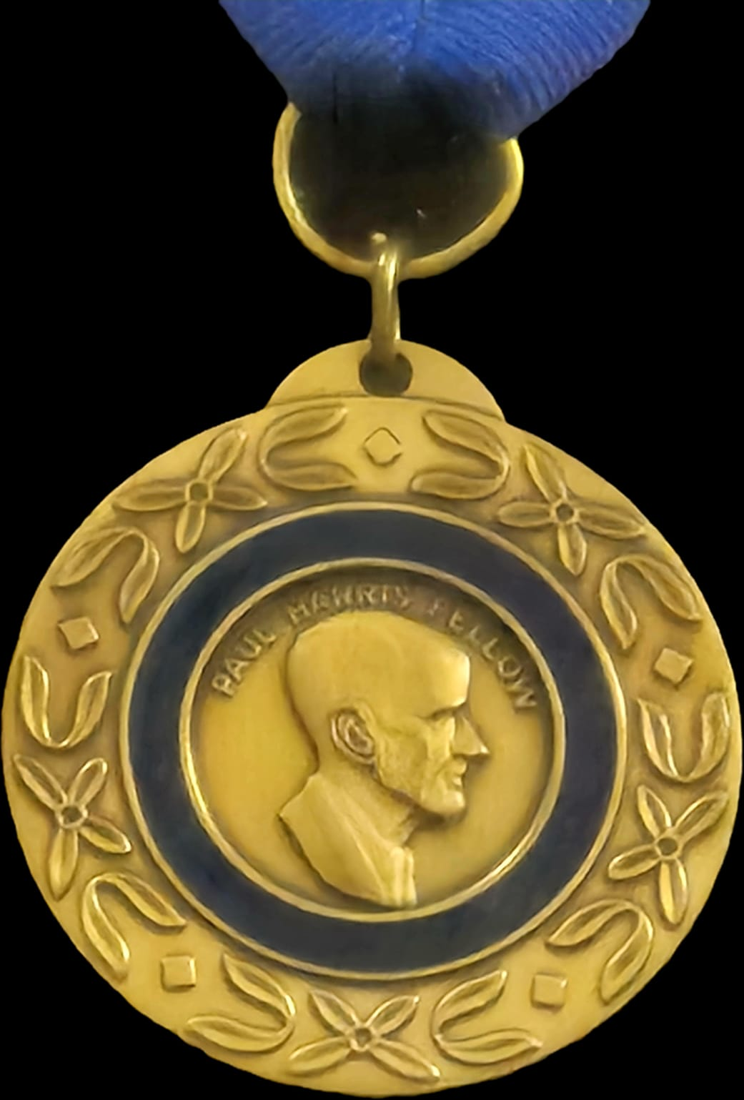 Community leadership and volunteer recognition award