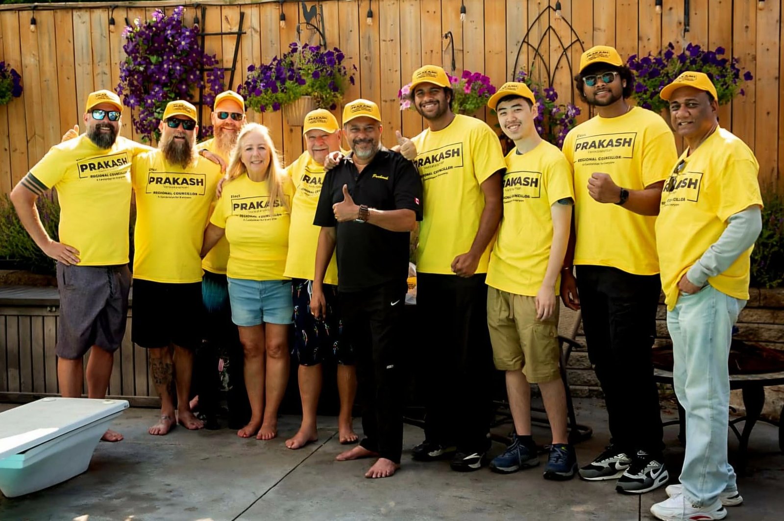 Prakash Venkataraman volunteering with the community